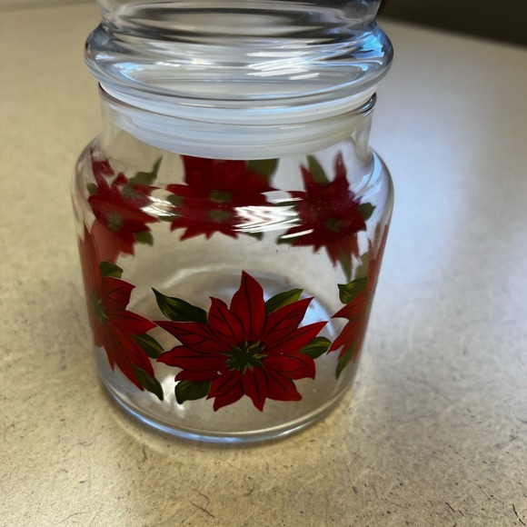 ‼️Final Price‼️ 🎄Candy Jar Poinsettia Christmas, Libbey Clear Glasss. 🎄 - Picture 2 of 4